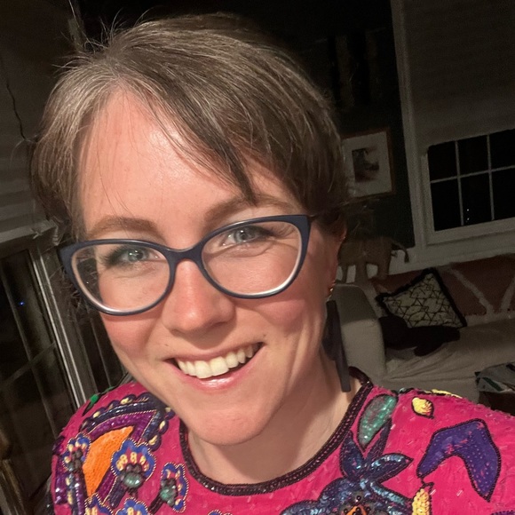 Meet your Posher, Shelby - Picture 1 of 1